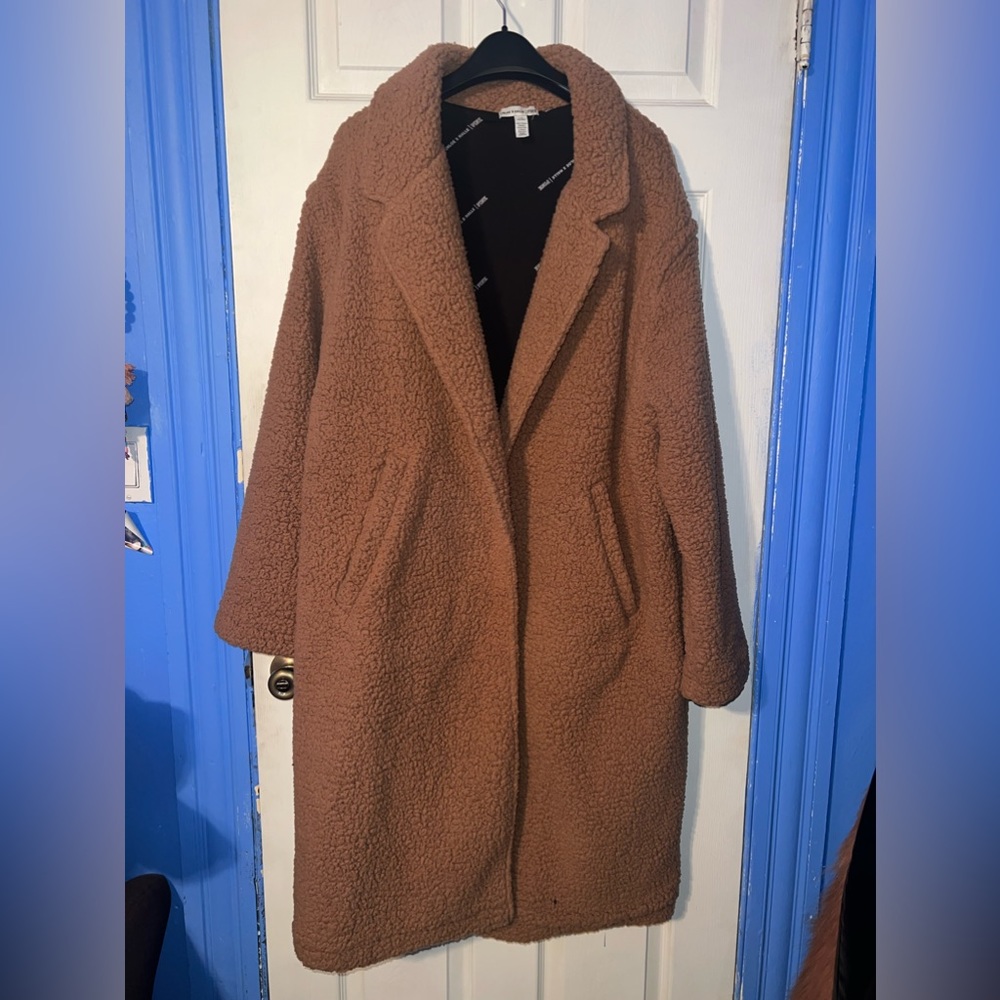 Pink X Chloe x Halle Teddy Coat